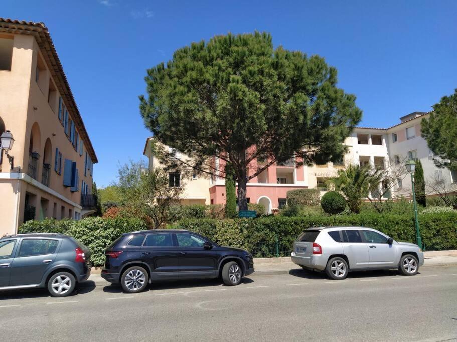 Aquarelles 50M2 Apartment Cogolin Exterior photo